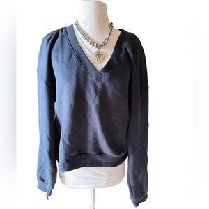 NWT Beyond Yoga black pullover oversized v neck sweatshirt sweater womens